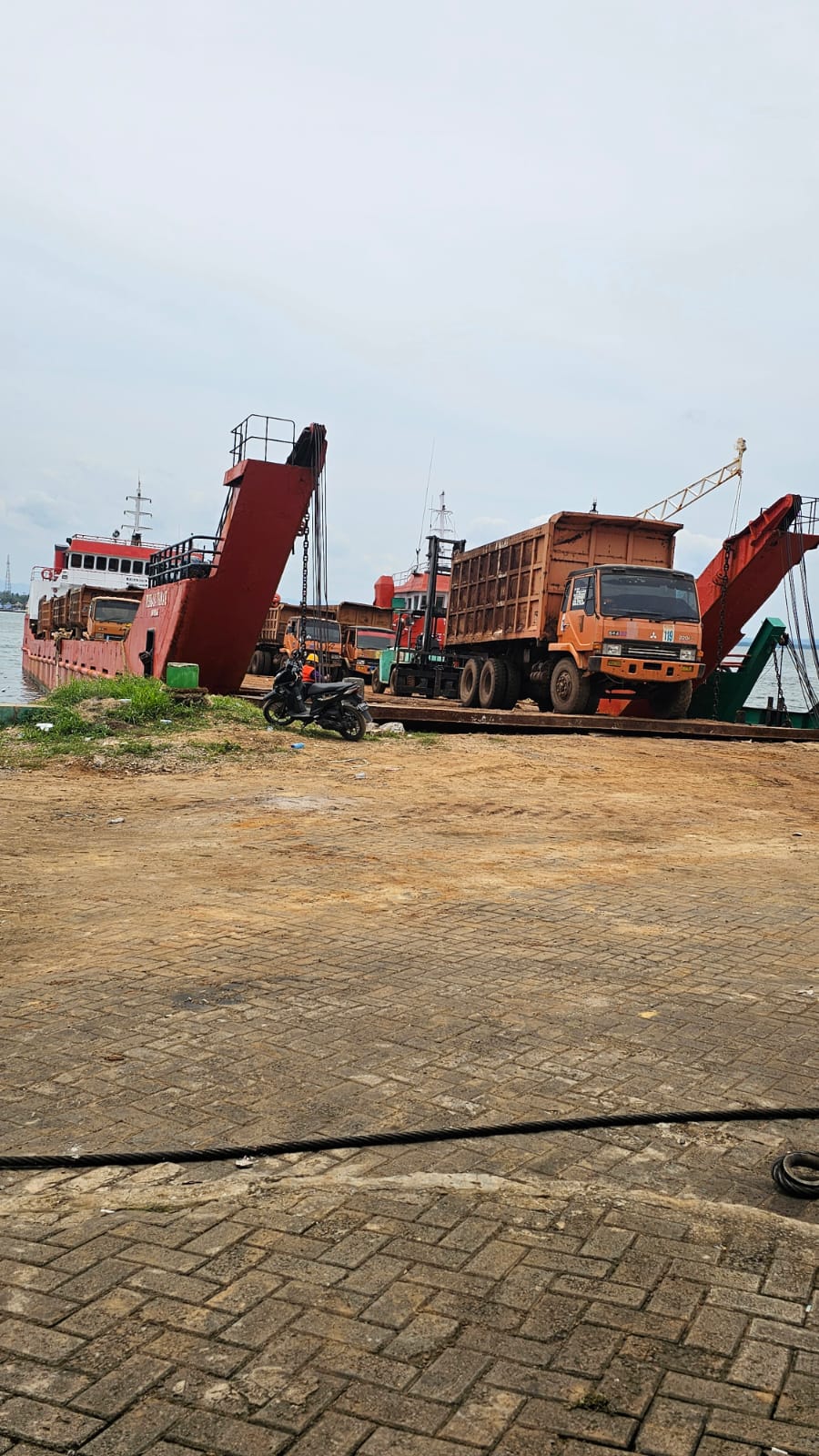 Gallery Alfatih Shipping